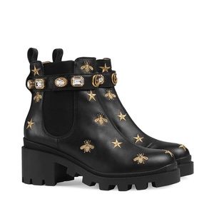 Black Leather GUCCI ankle boot embroidered